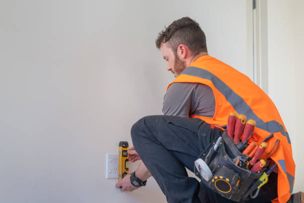 Best Affordable Emergency Electrician  in Fort Wright, KY